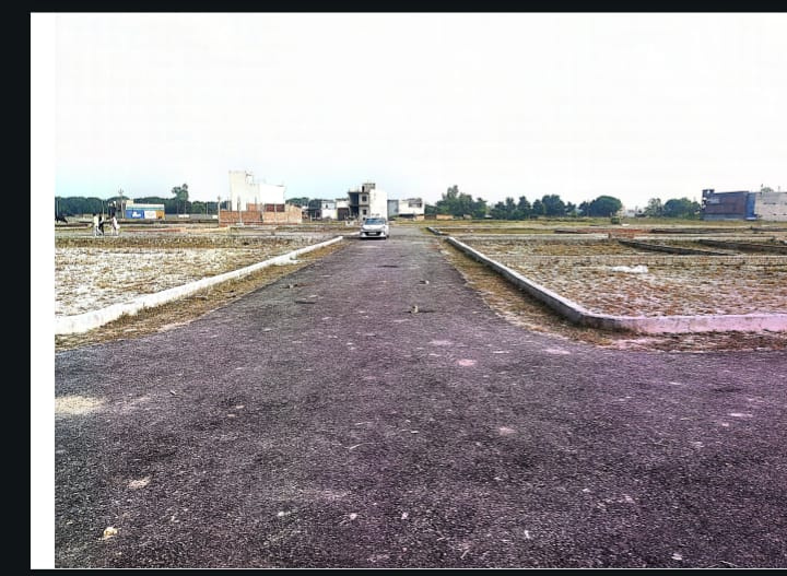  Commercial Land 1000 Sq.ft. for Sale in Agra Express Highway, Lucknow