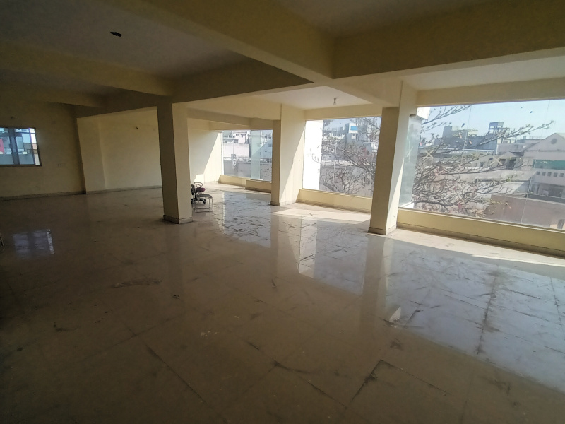  Showroom 2300 Sq.ft. for Sale in Toli Chowki, Hyderabad