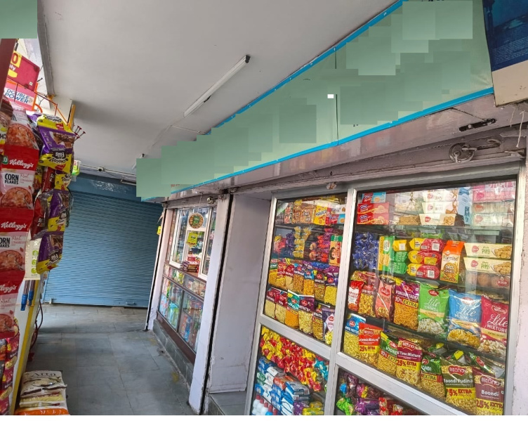  Commercial Shop 800 Sq.ft. for Sale in Mayur Vihar Phase 1 Extension, Delhi