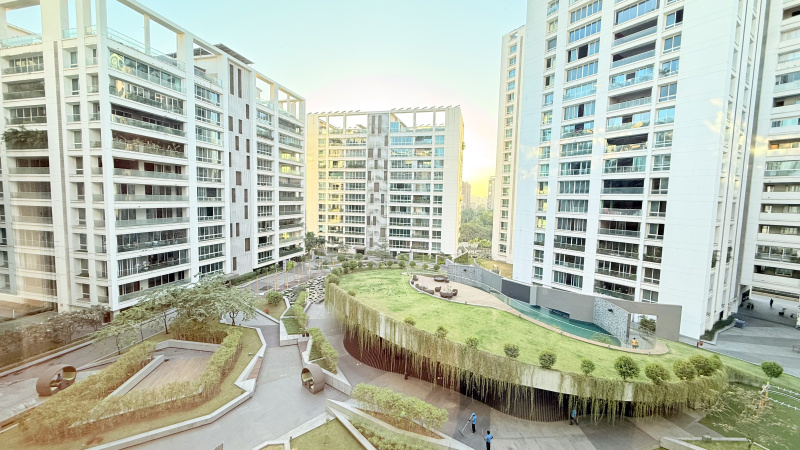 6 BHK 9962 Sq.ft. Apartment for Rent in Vesu, Surat