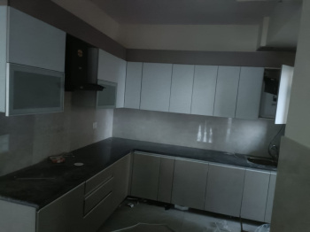2.5 BHK Flat for Sale in Kaushambi, Ghaziabad