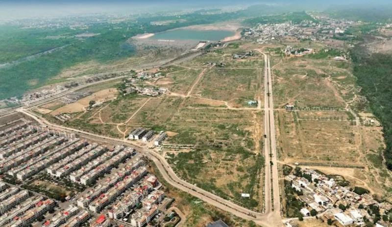  300 Sq. Yards Residential Plot for Sale in Amravati Enclave, Panchkula