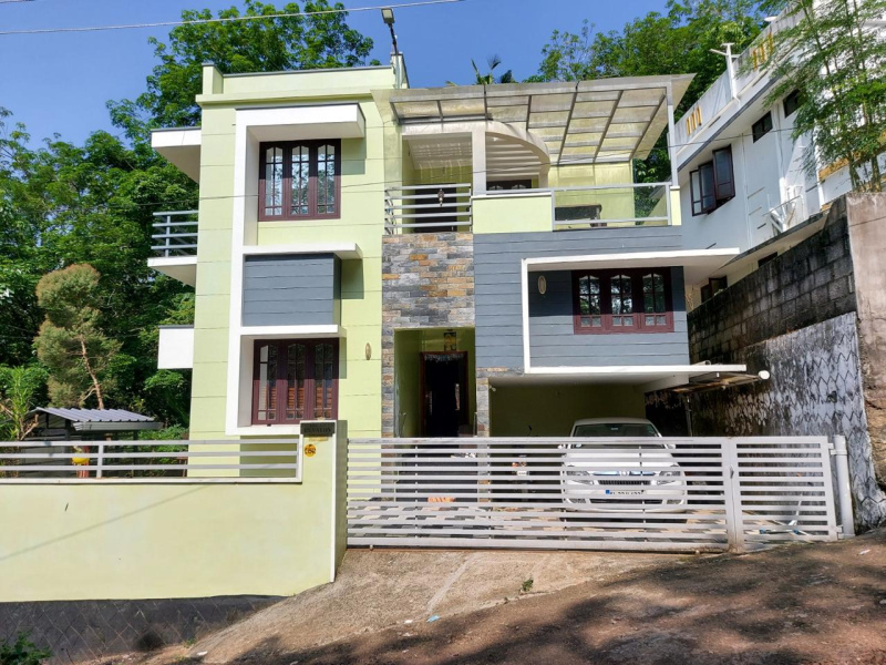 3.5 BHK House 2000 Sq.ft. for Sale in Pothencode, Thiruvananthapuram
