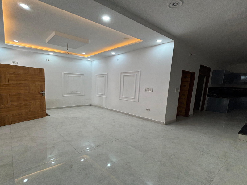 4 BHK House 2200 Sq.ft. for Sale in Shyam Vihar, Delhi
