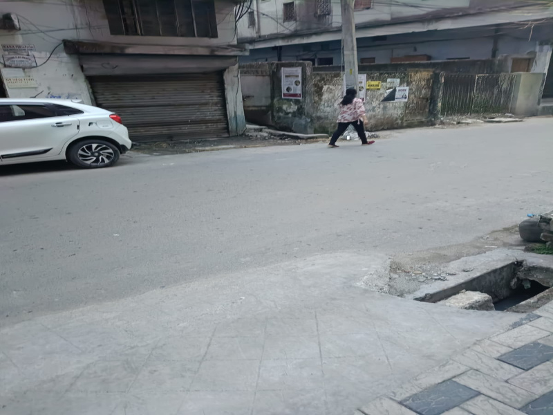  Commercial Shop 660 Sq.ft. for Sale in Khalpara, Siliguri