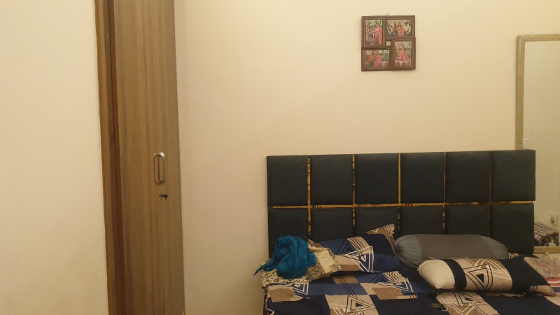 2 BHK Builder Floor 1100 Sq.ft. for Sale in Sector 104 Noida