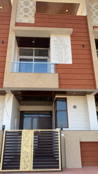 4 BHK House 1960 Sq.ft. for Sale in Nipania, Indore