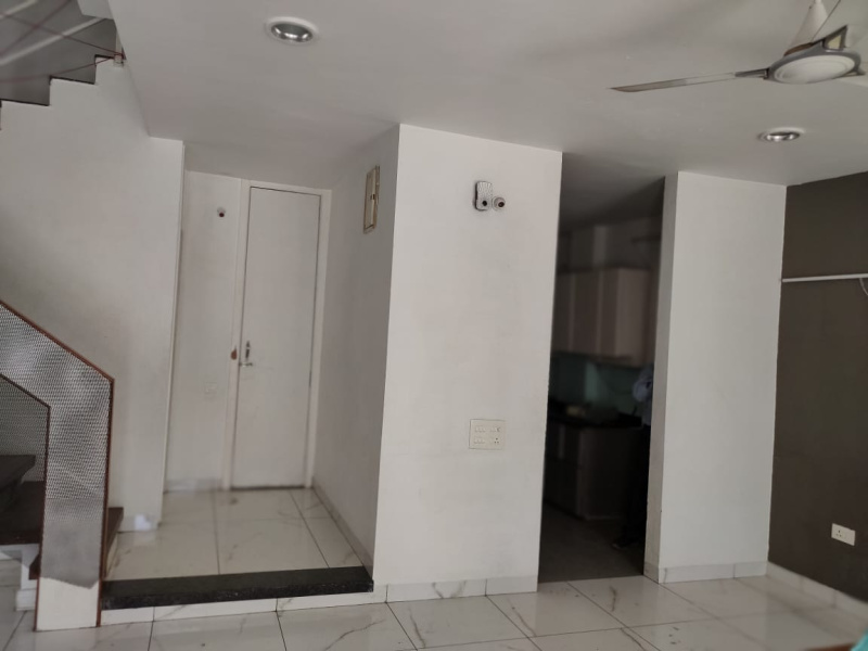 4 BHK Villa 3000 Sq.ft. for Rent in Vijay Nagar, Indore