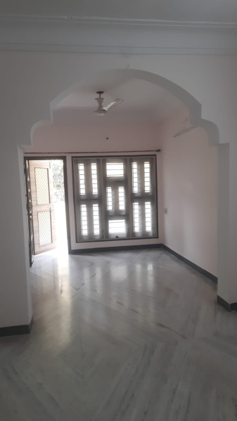 3 BHK House 2600 Sq.ft. for Sale in Bengali Square, Indore