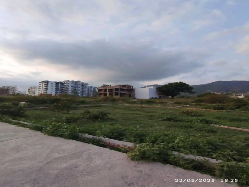  Residential Plot 100 Sq. Yards for Sale in Sahastradhara Road, Dehradun