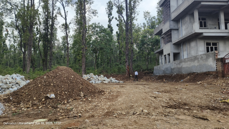  Residential Plot 133 Sq. Yards for Sale in Raipur Road, Dehradun
