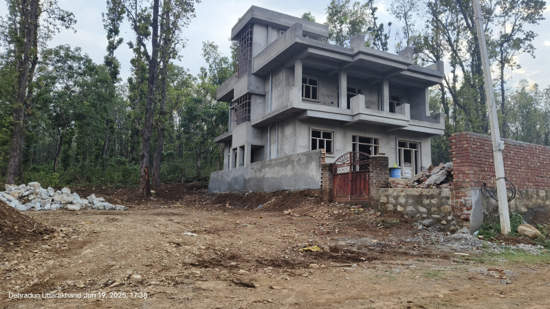 150 Sq. Yards Residential Plot for Sale in Raipur Road, Dehradun