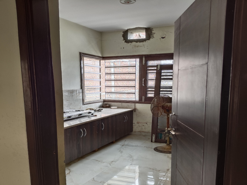 2 BHK Builder Floor 1000 Sq.ft. for Rent in GT Bypass Road, Amritsar