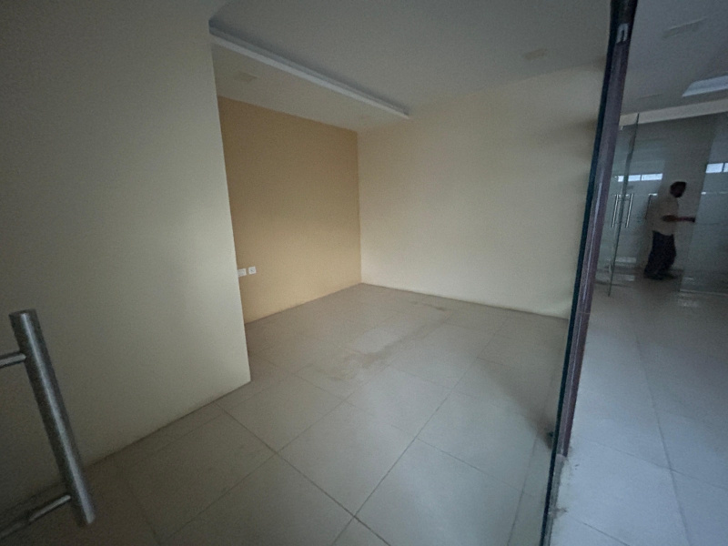  Office Space 2000 Sq.ft. for Rent in Bypass Road, Madurai