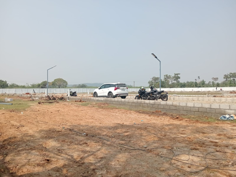  1157 Sq.ft. Residential Plot for Sale in Naduveerapattu, Chennai