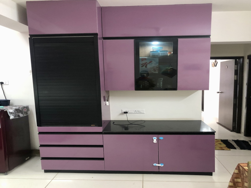 3 BHK Apartment 1500 Sq.ft. for Rent in Vaishno Devi Circle, Sarkhej, Ahmedabad