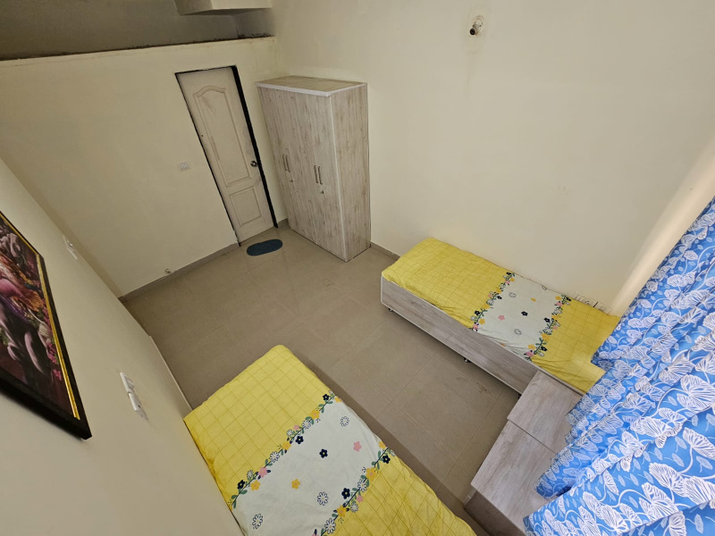  Apartment 750 Sq. Yards for PG in Asha Nagar, Kandivali East, Mumbai