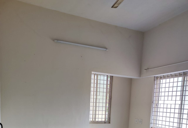 2 BHK House 1500 Sq.ft. for Rent in Pumpwell, Mangalore
