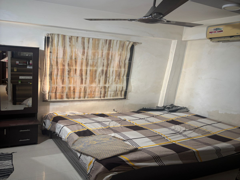 2 BHK Apartment 1200 Sq.ft. for Sale in Satellite, Ahmedabad
