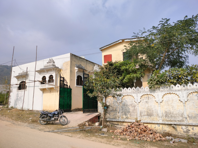  4000 Sq.ft. Hotels for Rent in Bari, Udaipur