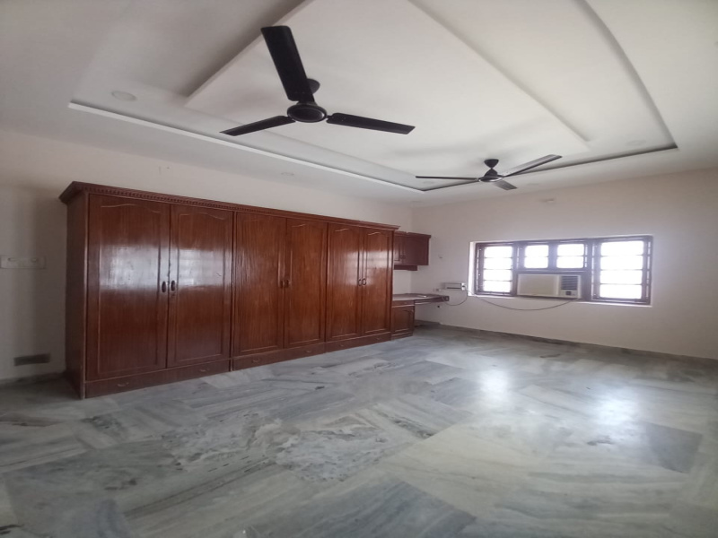 5 BHK House 4870 Sq.ft. for Rent in Sakhipara, Sambalpur
