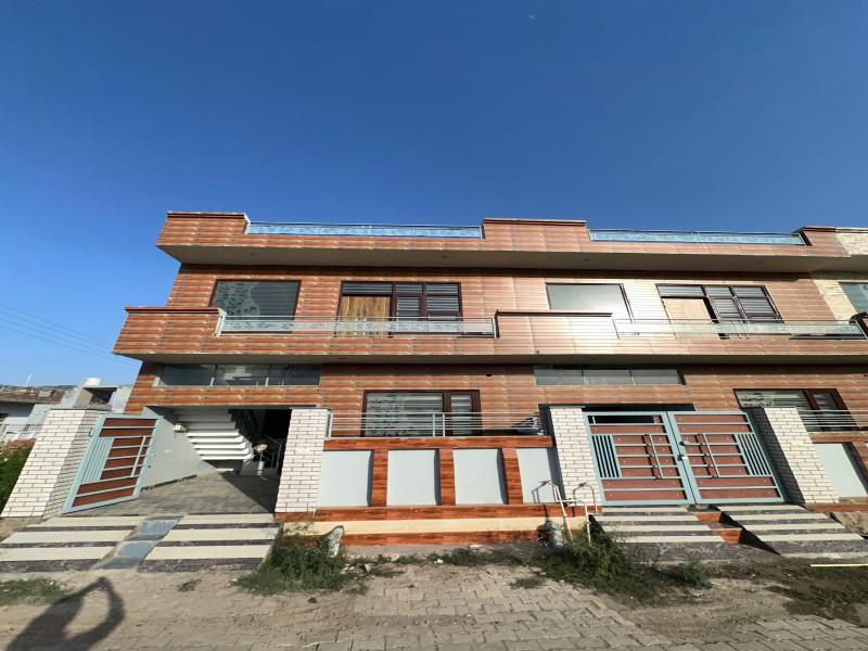 3 BHK House 900 Sq.ft. for Sale in Gulabgarh Road, Dera Bassi