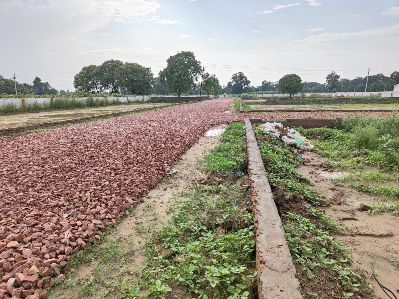  Residential Plot 110 Sq.ft. for Sale in Rohta, Agra
