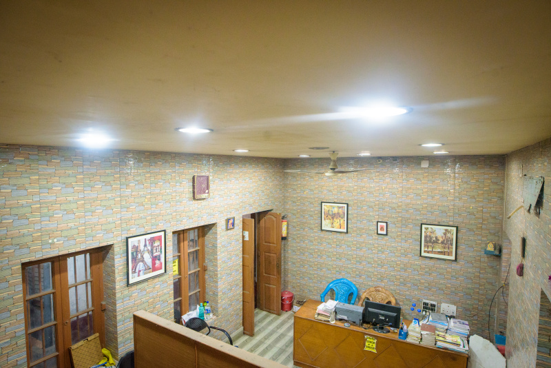  Office Space 500 Sq.ft. for Rent in B T Road, Kolkata