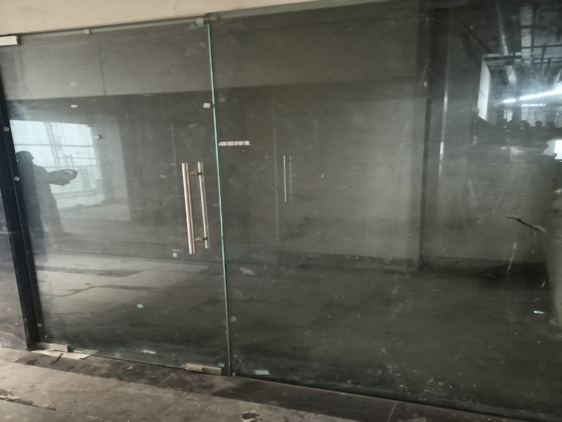  Commercial Shop 142 Sq.ft. for Sale in Greater Noida West