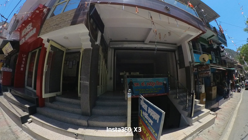  Showroom 900 Sq.ft. for Rent in Karnaprayag, Chamoli