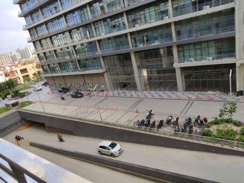  Business Center 2650 Sq.ft. for Sale in Techzone 4, Greater Noida