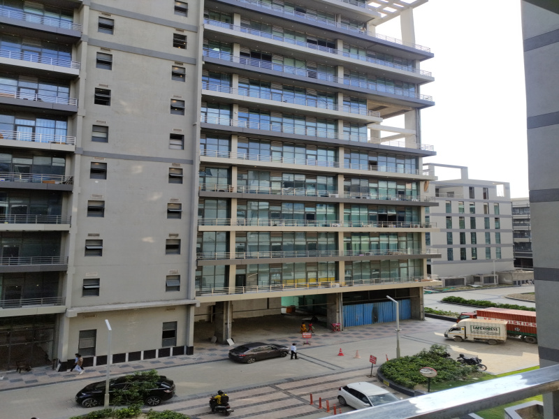  Business Center 2650 Sq.ft. for Sale in Techzone 4, Greater Noida