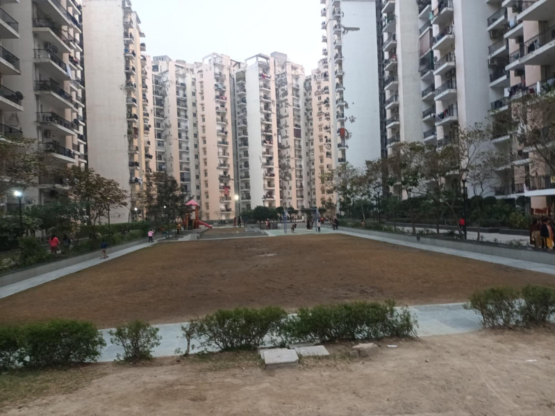 2 BHK 1033 Sq.ft. Apartment for Sale in Noida Extension, Greater Noida