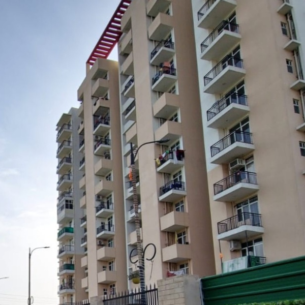  Studio Apartment 950 Sq.ft. for Sale in Delhi Merrut Road, Ghaziabad