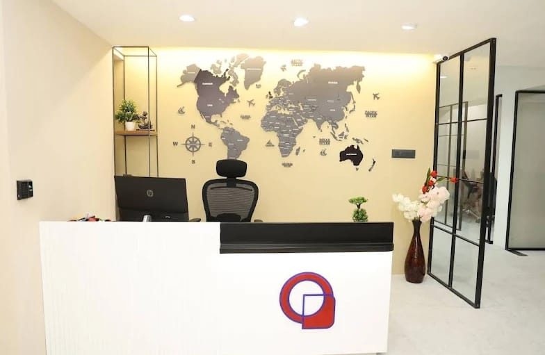  Office Space 2930 Sq.ft. for Rent in Naranpura, Ahmedabad