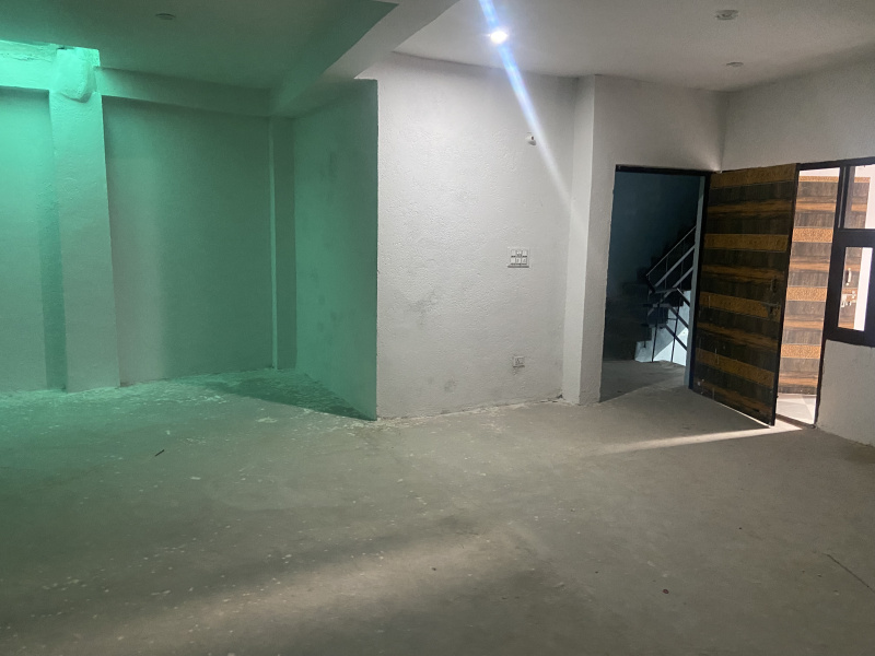  Warehouse 3000 Sq.ft. for Rent in Sector 24 Dwarka, Delhi