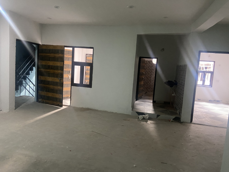  Warehouse 3000 Sq.ft. for Rent in Sector 24 Dwarka, Delhi