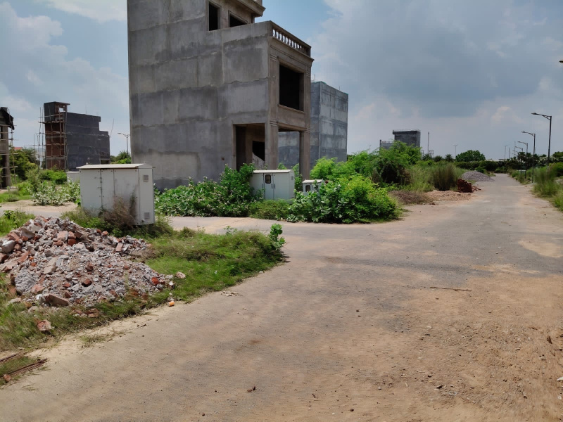  Commercial Land 55 Sq. Yards for Sale in Raibareli Road, Lucknow