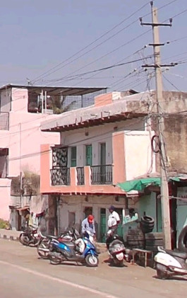 5 BHK 750 Sq.ft. House for Rent in Sholapur, Vijayapura