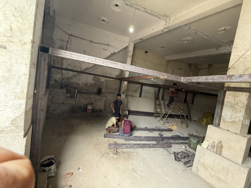  2100 Sq.ft. Showroom for Rent in Risshi Nagar, Rani Bagh, Delhi