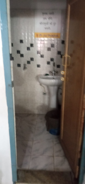  1540 Sq.ft. Showroom for Sale in Ring Road, Lucknow