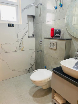 3.5 BHK Builder Floor for Sale in VIP Road, Zirakpur