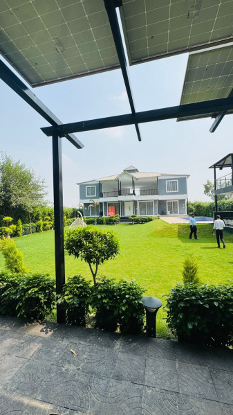 3 BHK Farm House 1200 Sq. Yards for Sale in Sector 135 Noida