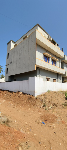 4 BHK Builder Floor 2 Cent for Sale in Jangareddygudem, West Godavari