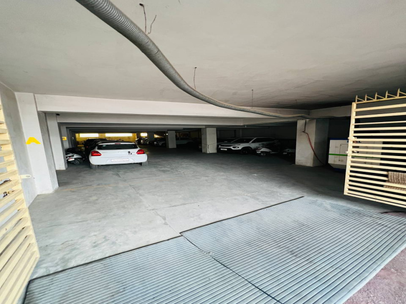  Showroom 4000 Sq.ft. for Rent in Kamla Nagar, Rohtak
