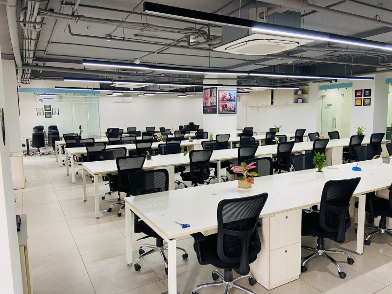  Office Space 9800 Sq.ft. for Rent in Vaishali Nagar, Jaipur