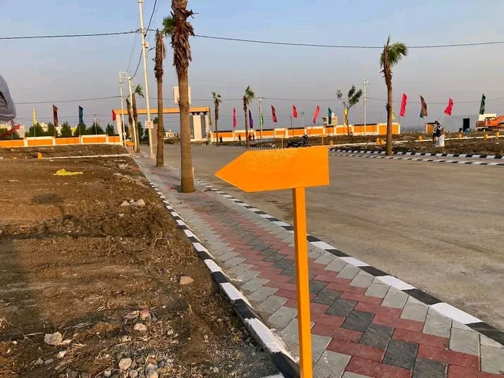  Residential Plot 1100 Sq.ft. for Sale in Super Corridor, Indore