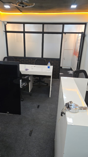  Office Space 375 Sq.ft. for Rent in Kutchery Road, Ranchi
