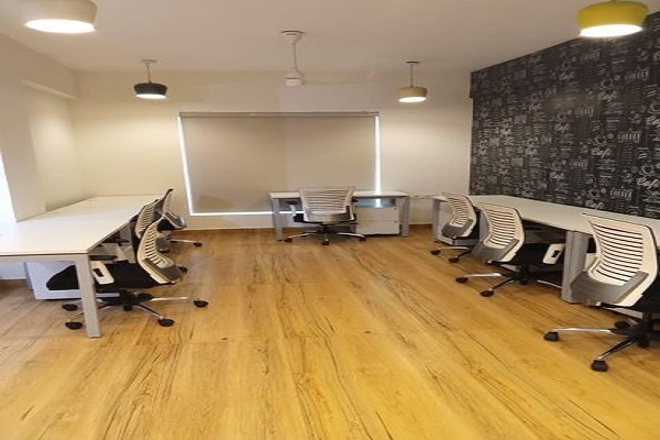  Office Space 400 Sq.ft. for Rent in Mount Road, Chennai