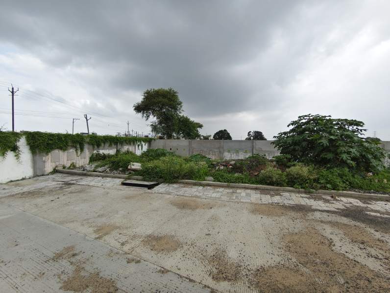  Residential Plot 510 Sq.ft. for Sale in By Pass Road, Indore